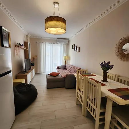 Nila's Comfy Qerret Apartment Golem (Tirana)